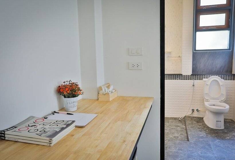 ホテル Bjk Hostel