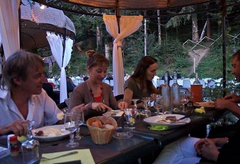 酒店 Camping Le Paisserou