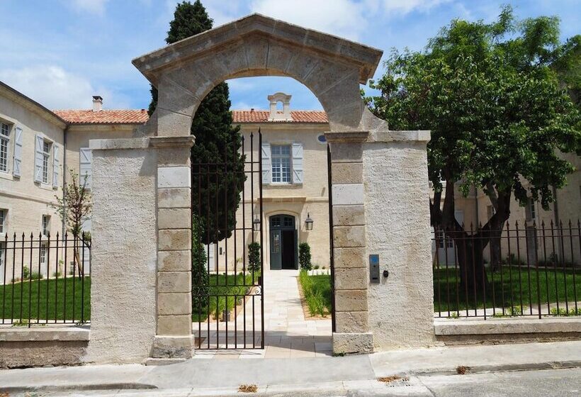 Отель College Des Doctrinaires