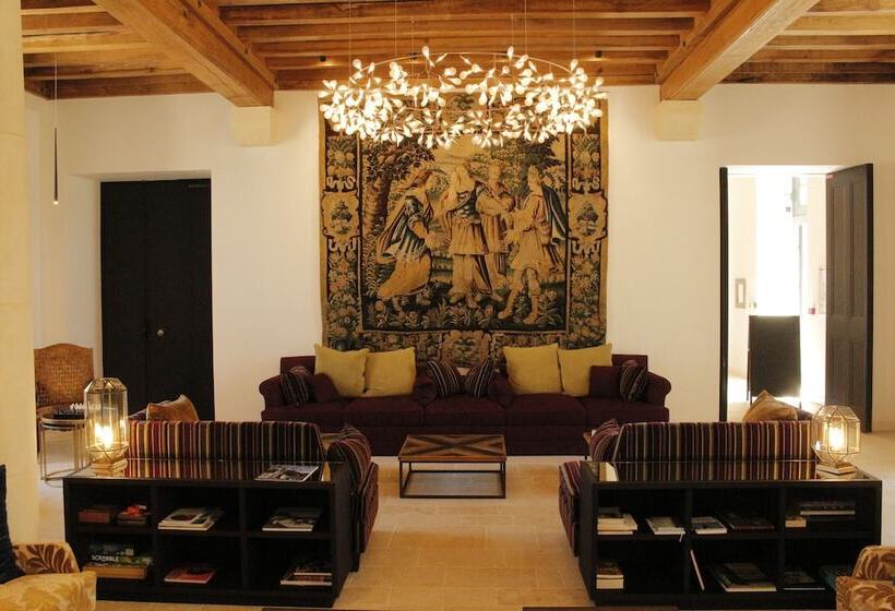 Отель College Des Doctrinaires