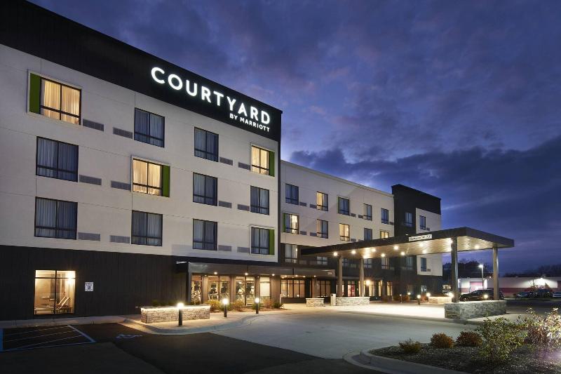 호텔 Courtyard By Marriott Jackson