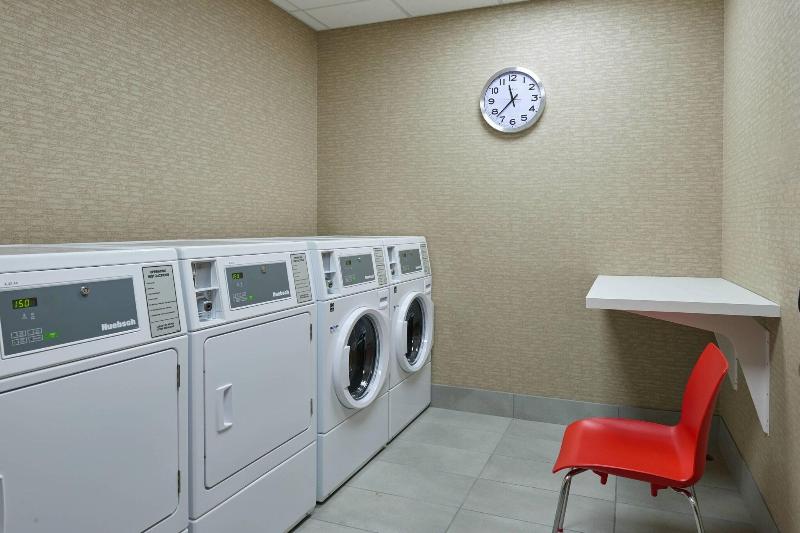 호텔 Courtyard By Marriott Jackson