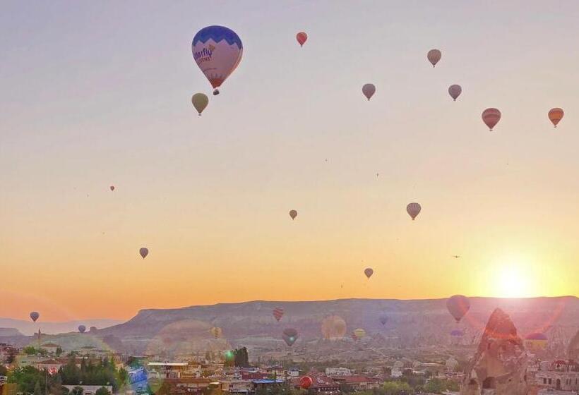 ホテル Design Cave