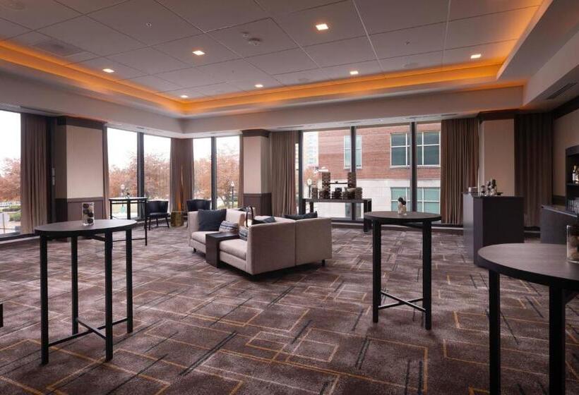 هتل Distil, Autograph Collection