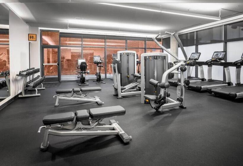 هتل Distil, Autograph Collection