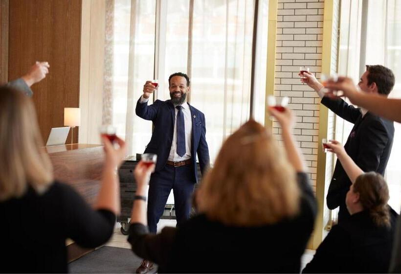 هتل Distil, Autograph Collection