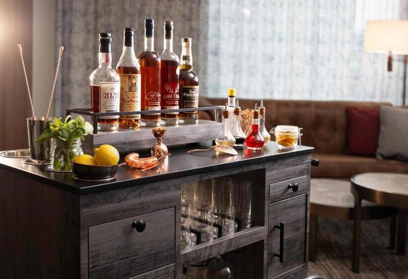 هتل Distil, Autograph Collection