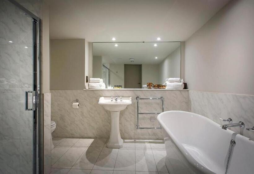 فندق Ffolkes Arms