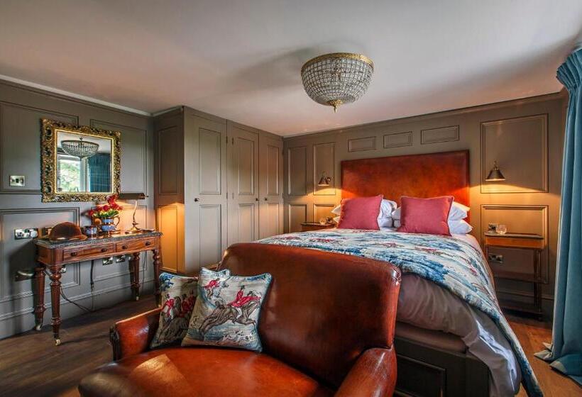 فندق Ffolkes Arms