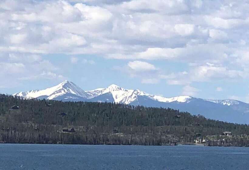 فندق Grand View Mountain Lodge