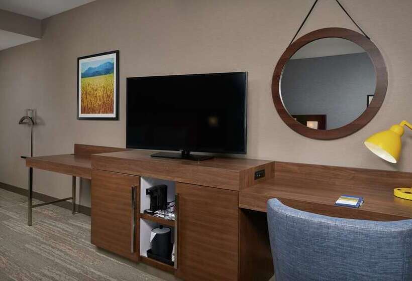 فندق Hampton Inn By Hilton Burley