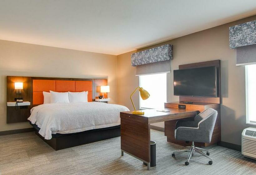 فندق Hampton Inn & Suites Nashville North Skyline