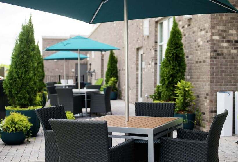 فندق Hampton Inn & Suites Nashville North Skyline