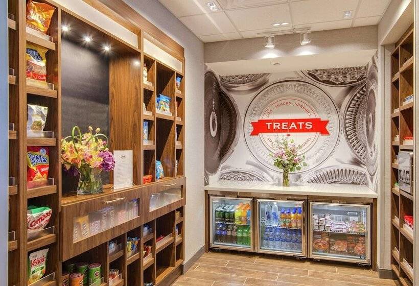 فندق Hampton Inn & Suites Nashville North Skyline