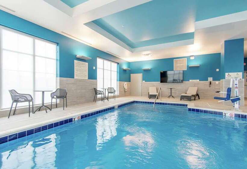 فندق Hampton Inn & Suites Nashville North Skyline