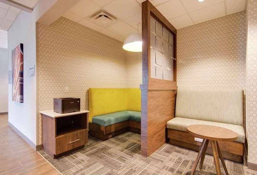 فندق Hampton Inn & Suites Nashville North Skyline