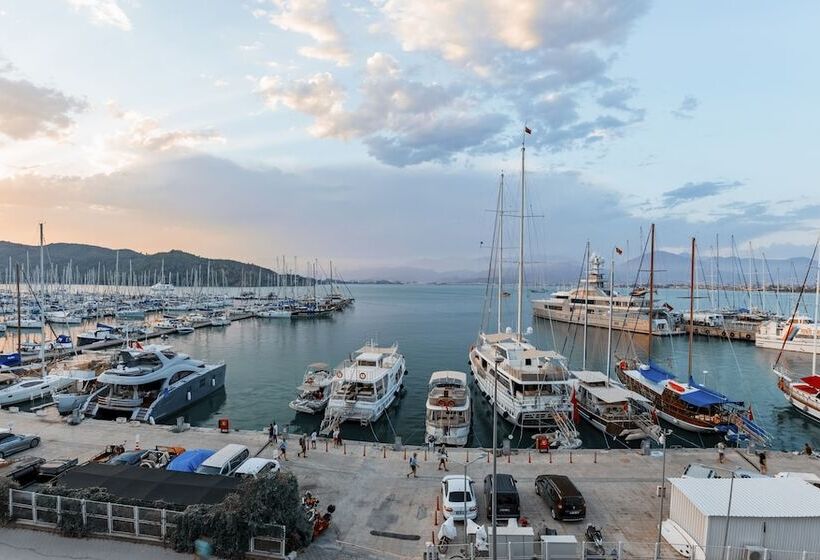 فندق Harbour Suites Fethiye
