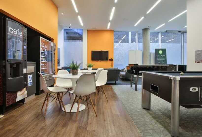 בית מלון כפרי Hashtag Bankside Campus Accommodation