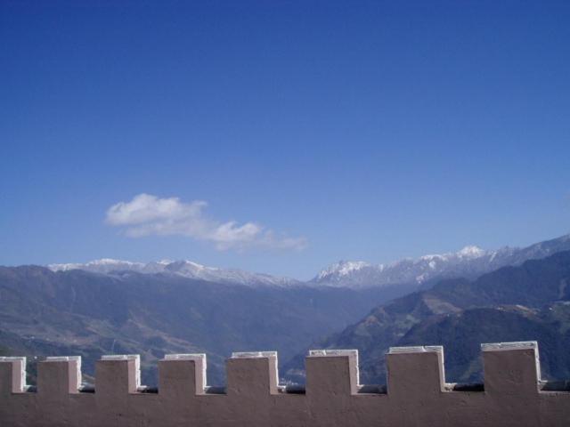 هتل Huis Ten Bosch