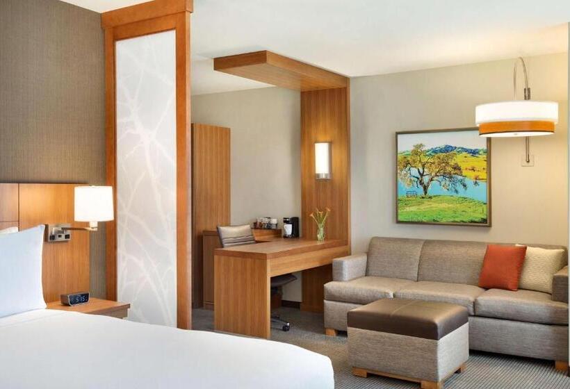 בית מלון כפרי Hyatt Place Vacaville