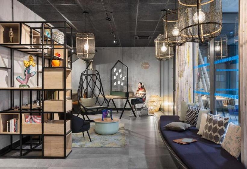 בית מלון כפרי Ibis Styles Amiens Centre