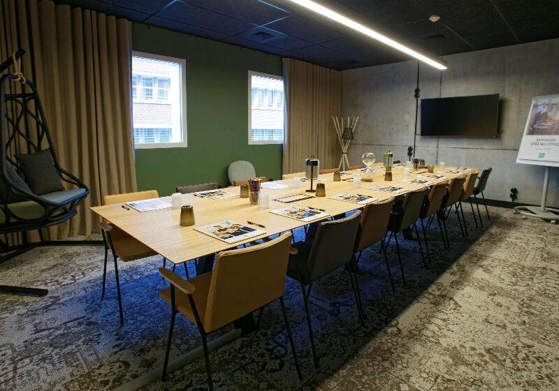 בית מלון כפרי Ibis Styles Amiens Centre