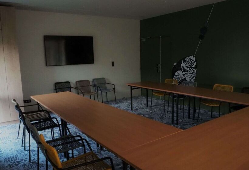 فندق Ibis Styles Arcachon Gujanmestras