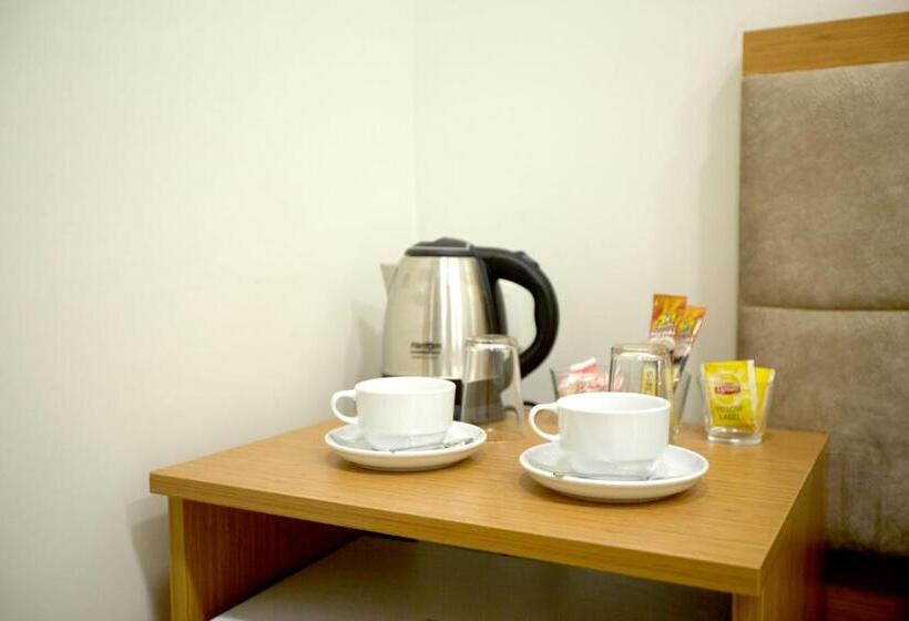 هتل Kartal Palace Taksim Square Fami̇ly