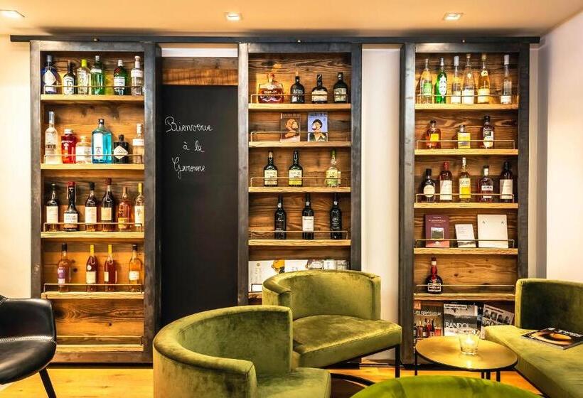 ホテル La Garenne