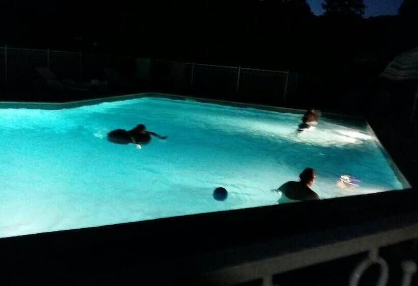 فندق Hôtel Gites Le Clos Du Moulin