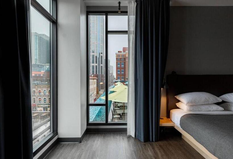 هتل Moxy Nashville Downtown