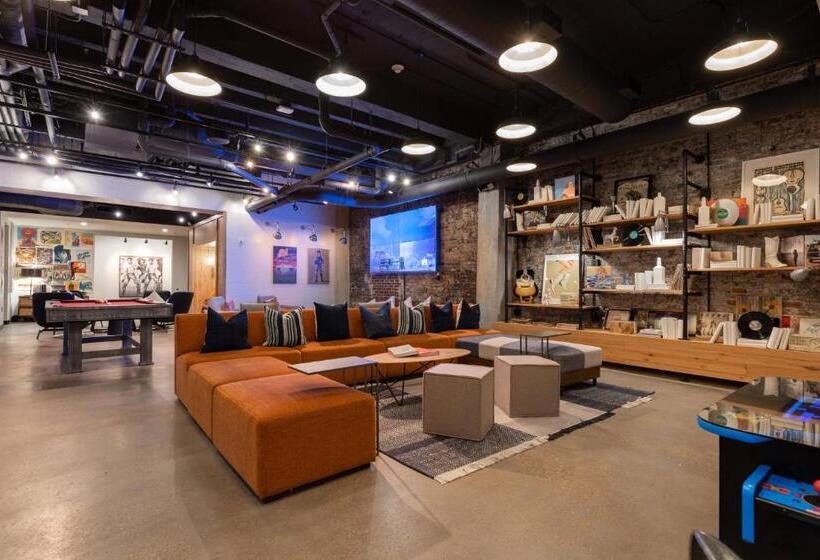 هتل Moxy Nashville Downtown