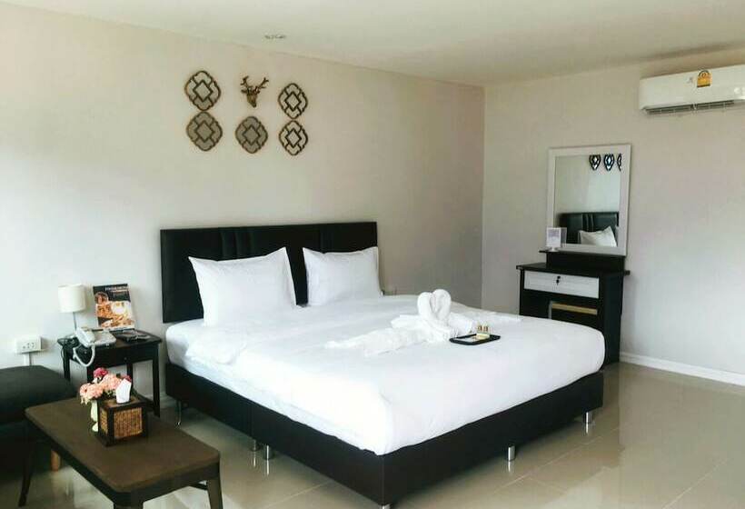 Отель Muang Loei Airport