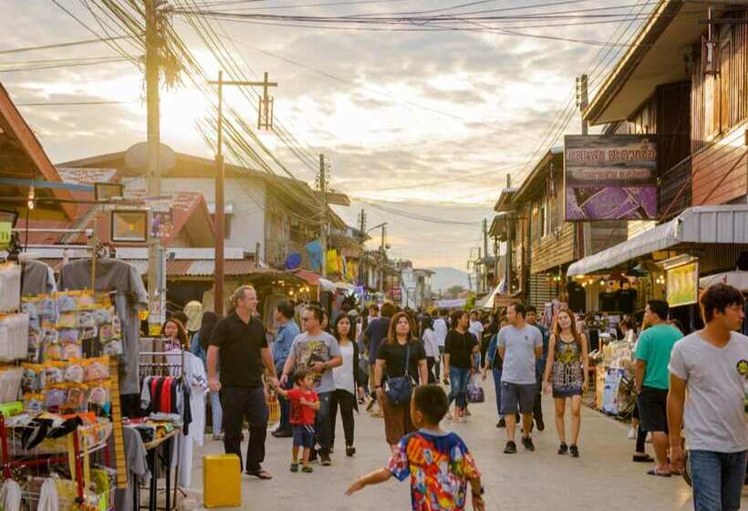 Отель Muang Loei Airport