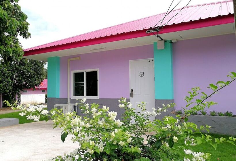 Отель Muang Loei Airport