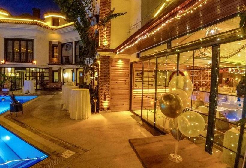 Dalyan Hotel Nish Caria