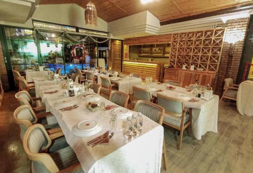 Dalyan Hotel Nish Caria