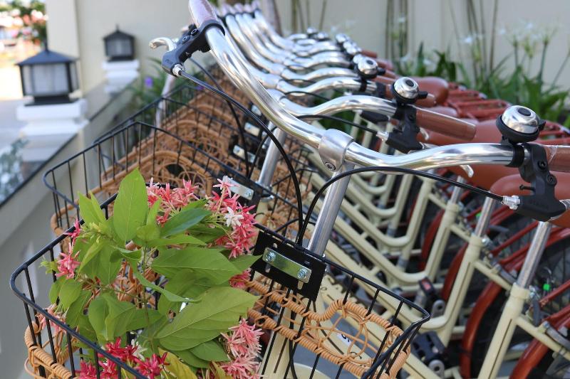 هتل Roxana River Villa