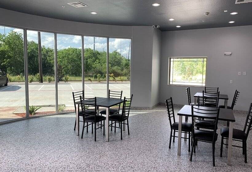 호텔 Scottish Inns And Suites Scarsdale