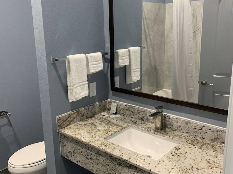 هتل Scottish Inns And Suites Scarsdale