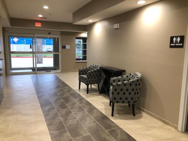 هتل Studio 6 Lake Charles