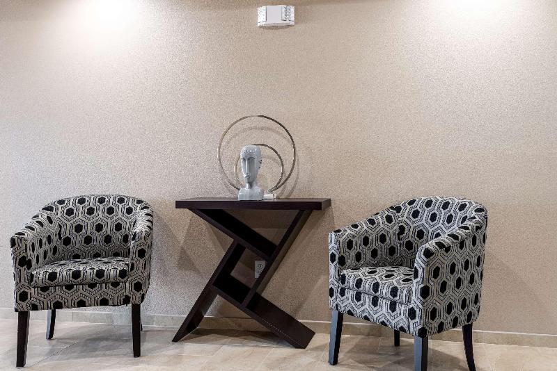 هتل Studio 6 Lake Charles