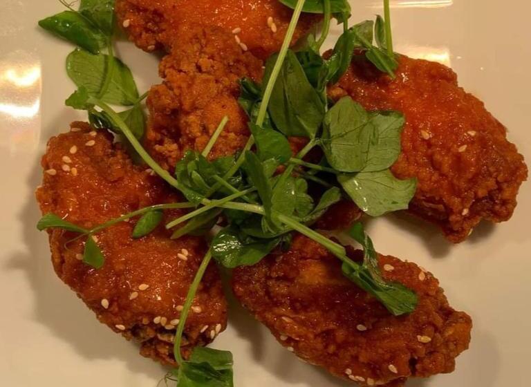 בית מלון כפרי The Black Lion Royal