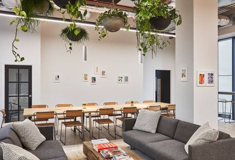 Hotel Ark Canary Wharf