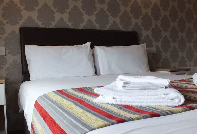 Отель The Fazeley Inn