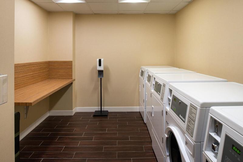 فندق Towneplace Suites By Marriott Detroit Belleville