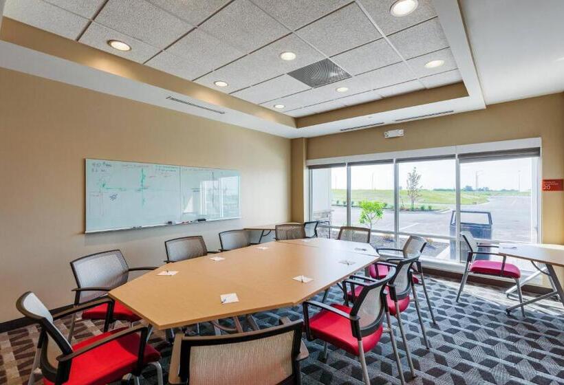 هتل Towneplace Suites By Marriott Owensboro