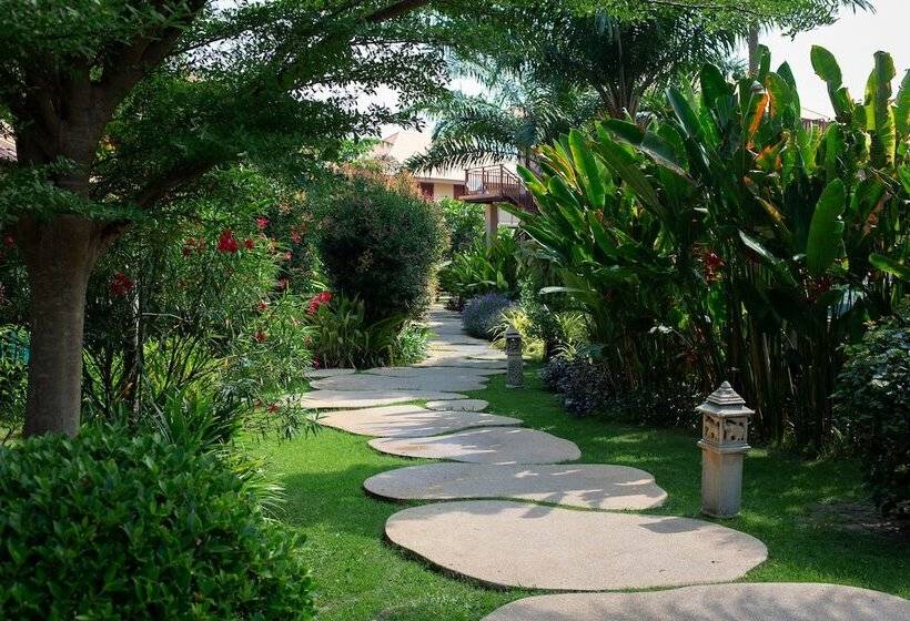 בית מלון כפרי Venice Sea View Resort