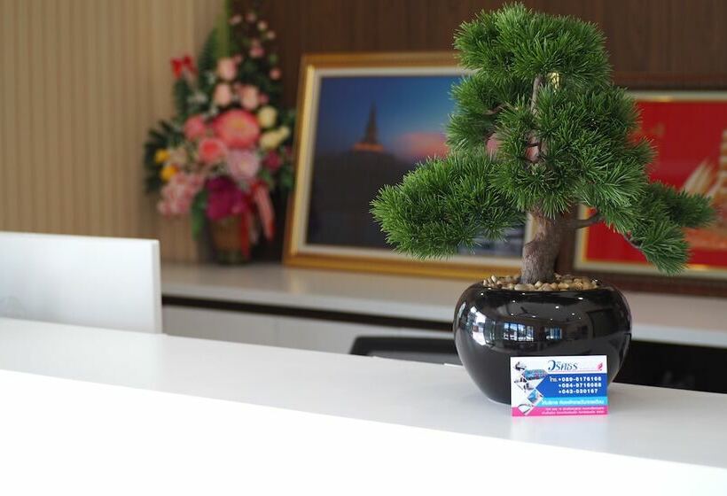 酒店 Waritthon Residence