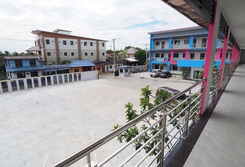 酒店 Waritthon Residence